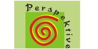 Schriftzug Perspektive auf grünem Grund neben einer roten Schnecke