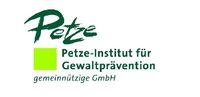Namesschriftzug in grüner Schrift und ein grünes Viereck