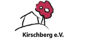 Ein Haus neben einem Baum auf einem kleinen Berg, daunter der Name Kirschberg