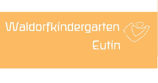 Namensschriftzug in weißer Schrift auf orangem Hintergrund 